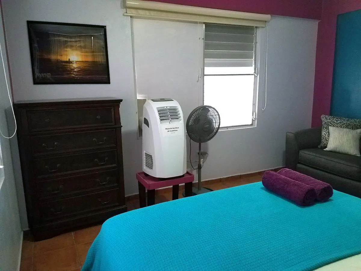 Bed and Breakfast Wssm Surf House Aguadilla