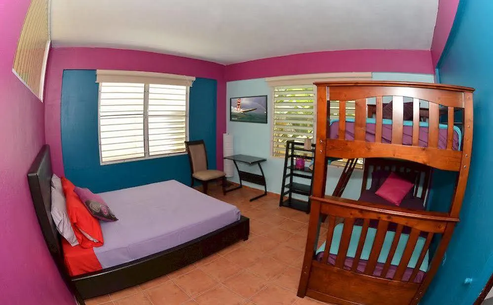 Bed and Breakfast Wssm Surf House Aguadilla