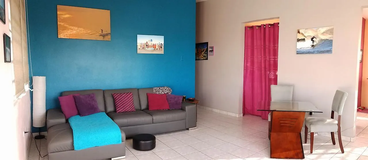 Wssm Surf House Bed and Breakfast Aguadilla