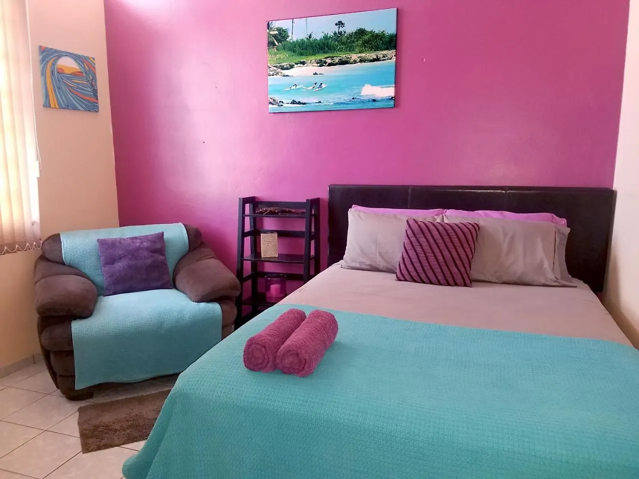 Wssm Surf House Bed and Breakfast Aguadilla