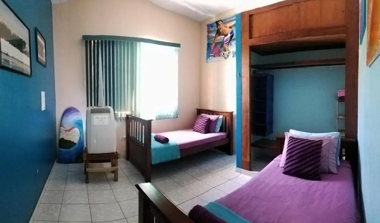 Wssm Surf House Bed and Breakfast Aguadilla